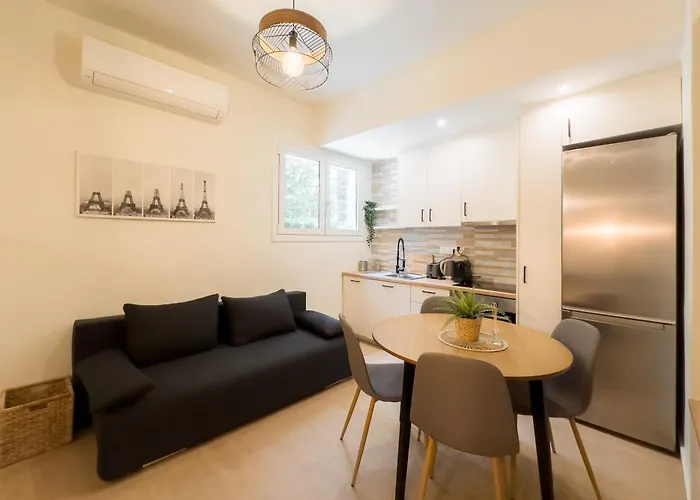 Lux & Comfy Apartment In Kolonaki